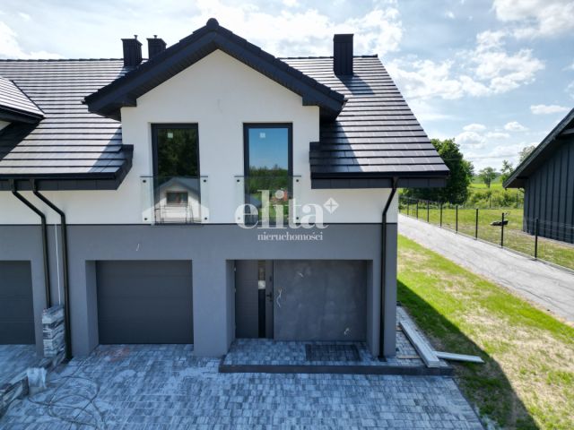 bliźniak, 5 pokoi Rąb, ul. Przyjazna. Zdjęcie 2