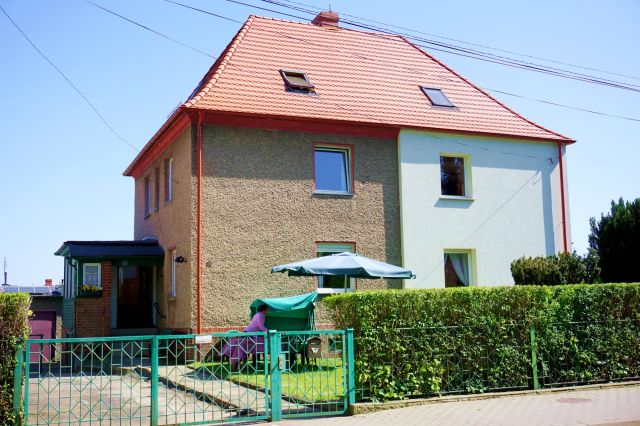 bliźniak, 4 pokoje Świebodzice, ul. Marii Skłodowskiej-Curie. Zdjęcie 1