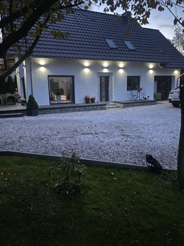 dom wolnostojący, 3 pokoje Jelenia Góra, ul. Kosynierów. Zdjęcie 1