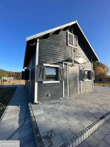 dom wolnostojący, 2 pokoje Ziewanice. Zdjęcie 1