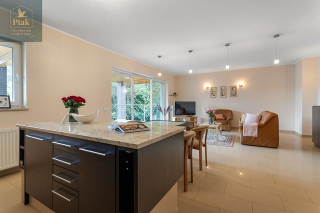 dom wolnostojący, 4 pokoje Poznań Kiekrz, ul. Admiralska. Zdjęcie 10