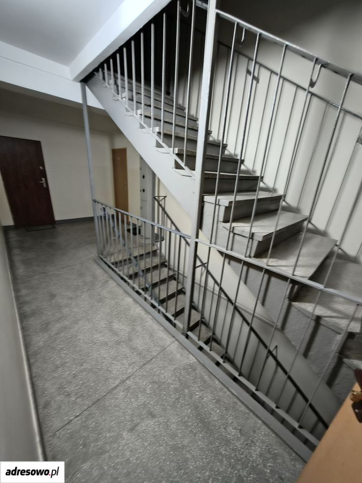 Mieszkanie 3-pokojowe Warszawa Okęcie, ul. Komitetu Obrony Robotników. Zdjęcie 18