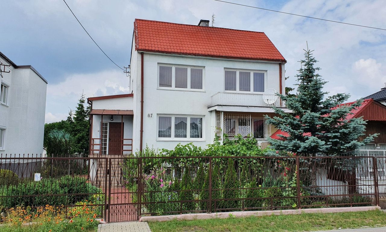 dom wolnostojący, 5 pokoi Skierniewice Rawka, ul. Bohaterów Westerplatte. Zdjęcie 1