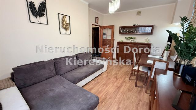 Mieszkanie 2-pokojowe Tomaszów Mazowiecki, ul. Topolowa. Zdjęcie 1