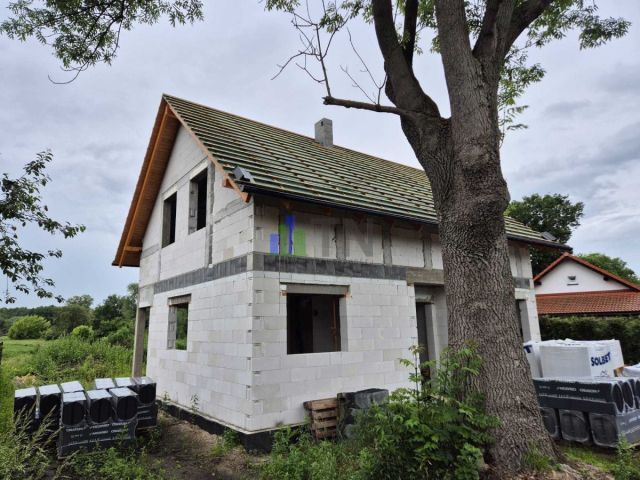 dom wolnostojący, 4 pokoje Czernica. Zdjęcie 2