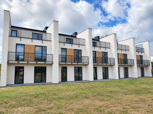 Mieszkanie 4-pokojowe Rzeszów, ul. Kazimierza Odnowiciela. Zdjęcie 1