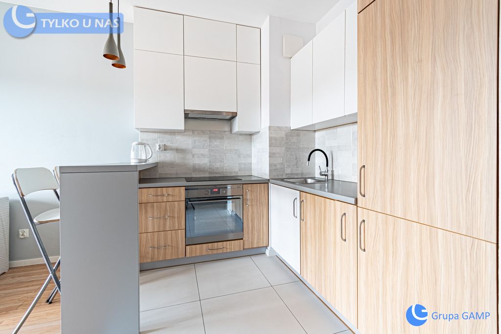 Mieszkanie 2-pokojowe Kraków, ul. Tadeusza Szafrana. Zdjęcie 2