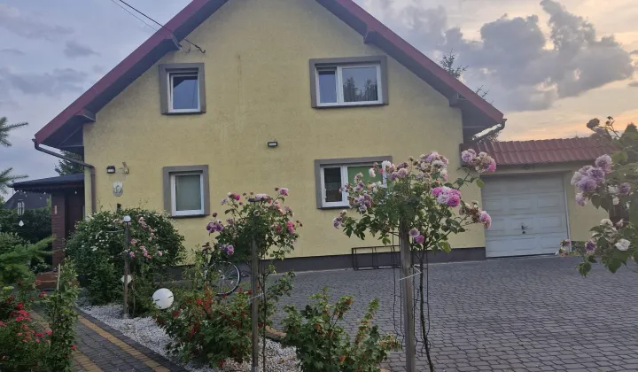 dom wolnostojący, 4 pokoje Czernikowo, ul. Targowa