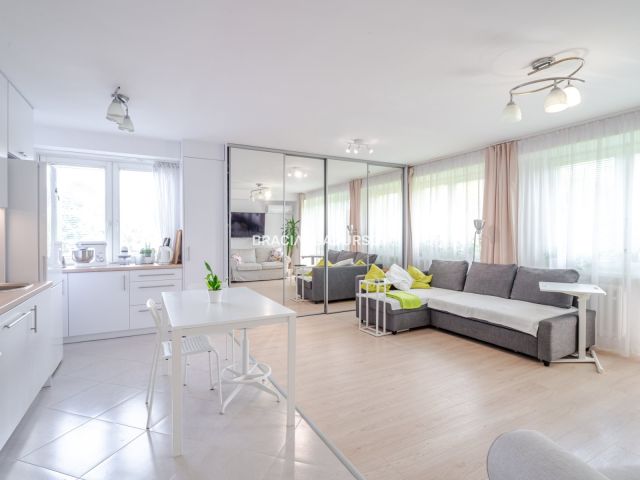 Mieszkanie 3-pokojowe Kraków Grzegórzki, ul. prof. Władysława Szafera. Zdjęcie 2