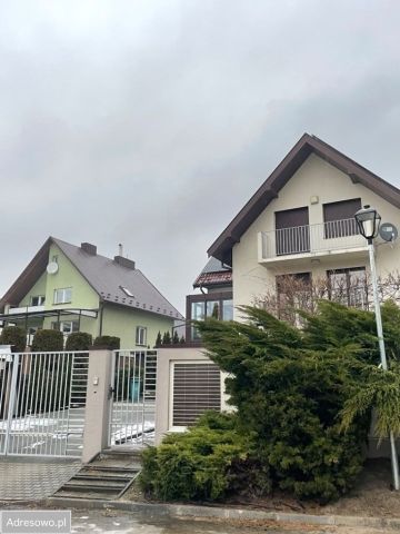 dom wolnostojący, 7 pokoi Staszów Golejów, ul. Wiosenna. Zdjęcie 1