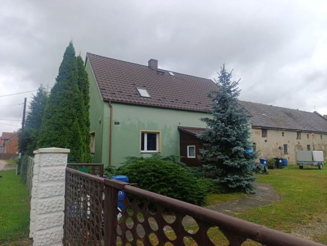 dom wolnostojący, 3 pokoje Minkowice Oławskie. Zdjęcie 1