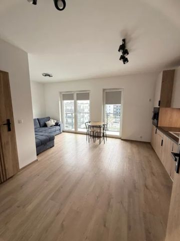 Mieszkanie 1-pokojowe Gliwice Łabędy, ul. Poezji. Zdjęcie 1