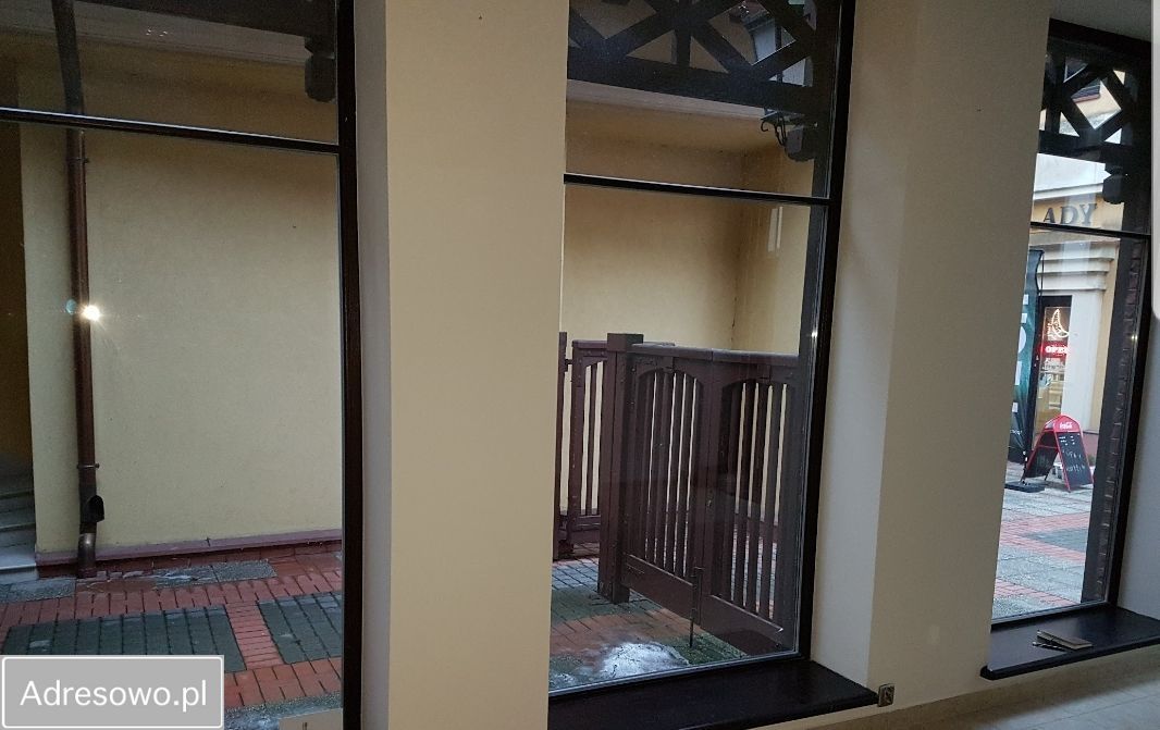 Lokal Mikołajki, al. Kasztanowa. Zdjęcie 3