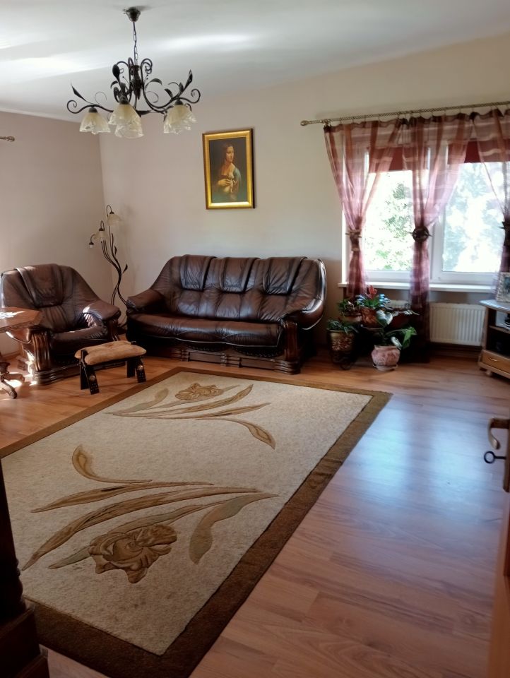 dom wolnostojący, 14 pokoi Buśnia. Zdjęcie 12