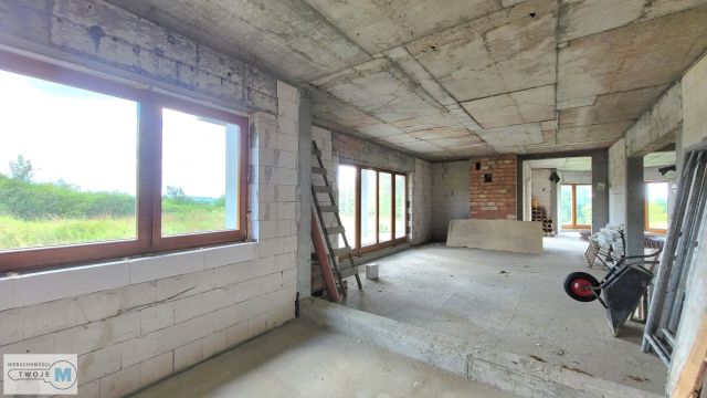 dom wolnostojący, 7 pokoi Morawica. Zdjęcie 7