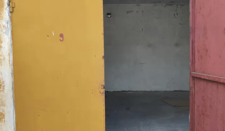 Garaż/miejsce parkingowe Radom Młodzianów, ul. Ptasia