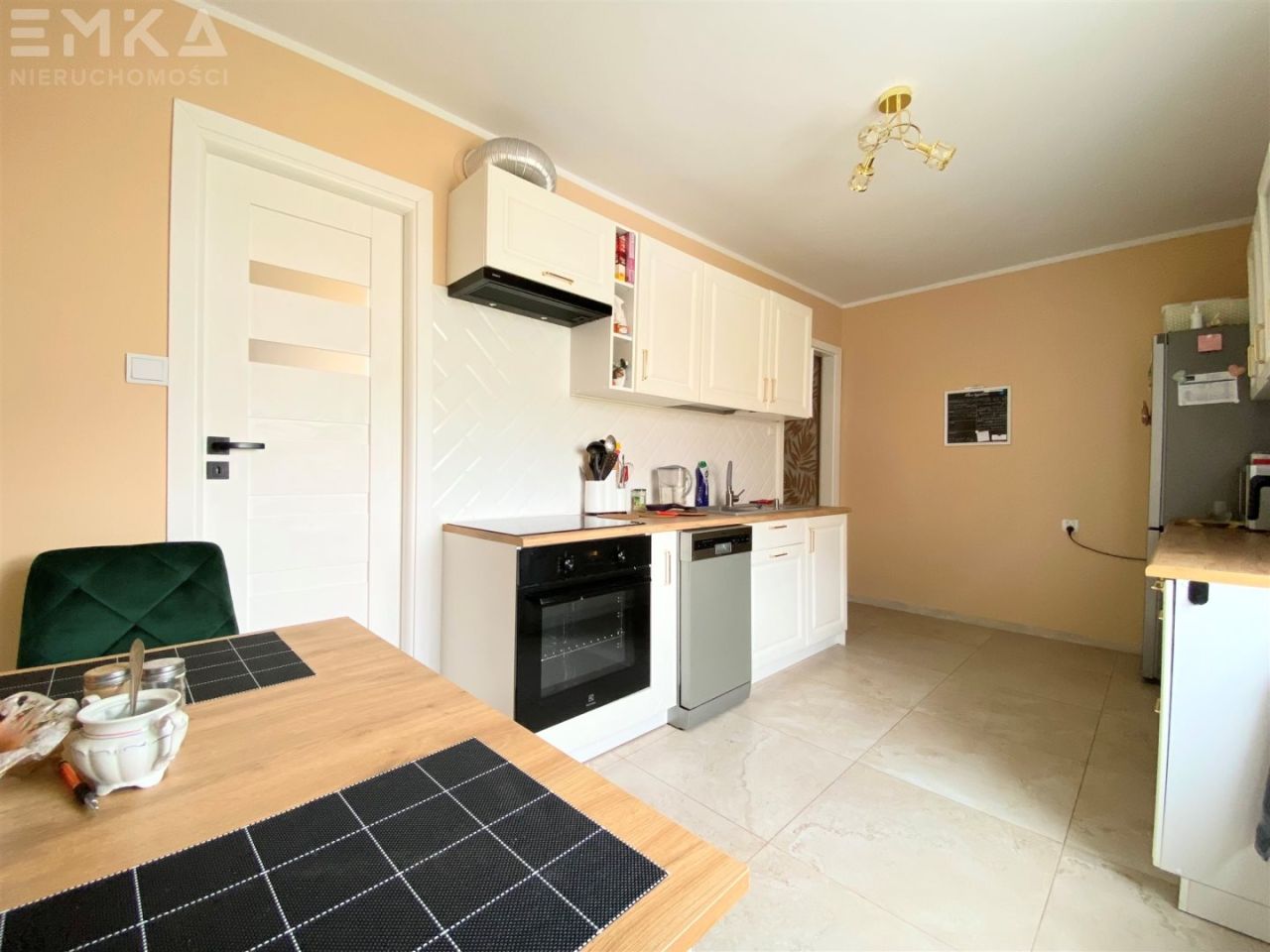 dom wolnostojący, 5 pokoi Sierosław. Zdjęcie 8