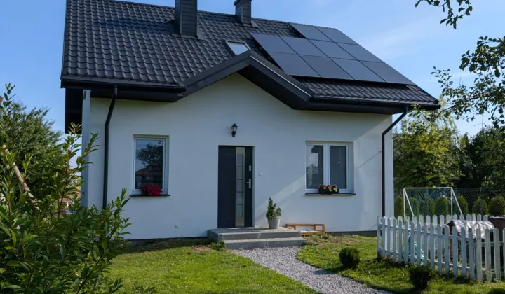 dom wolnostojący, 4 pokoje Łabunie, ul. Lipska