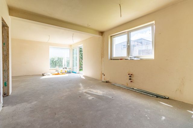 dom wolnostojący, 4 pokoje Strzebielino. Zdjęcie 6