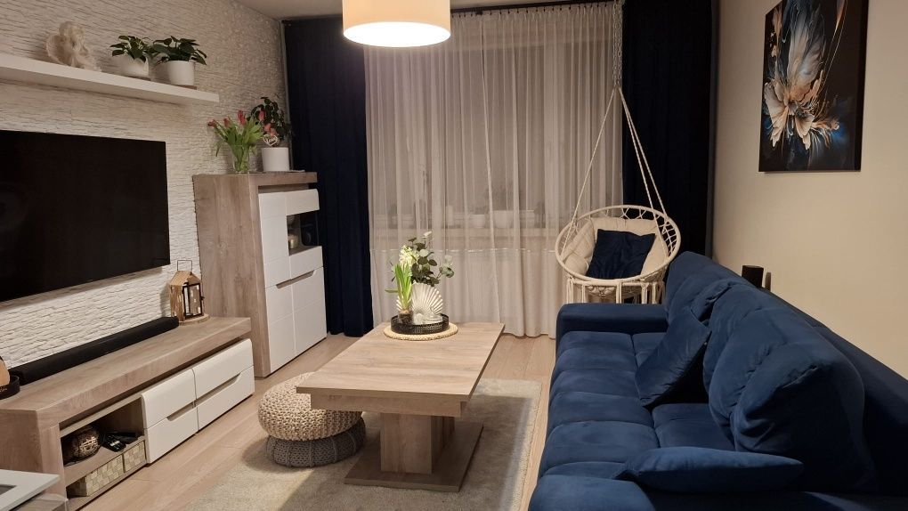 Mieszkanie 3-pokojowe Bytom Śródmieście, ul. Pułaskiego. Zdjęcie 1