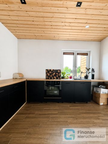 dom wolnostojący, 3 pokoje Komorów. Zdjęcie 8
