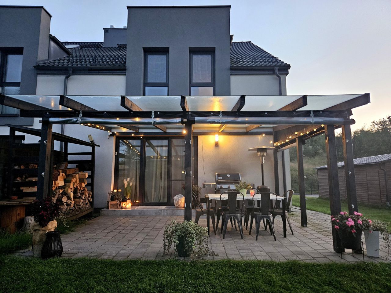 bliźniak, 4 pokoje Gowino, Kwiatowa. Zdjęcie 1