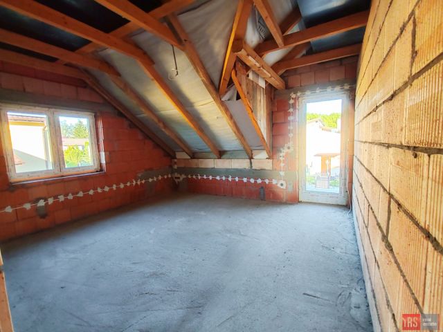dom wolnostojący, 6 pokoi Władysławów, ul. Orla. Zdjęcie 17