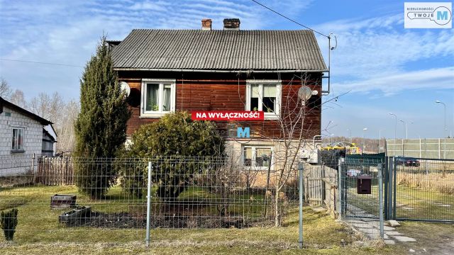 dom wolnostojący, 6 pokoi Suchedniów, ul. Świerkowa. Zdjęcie 1