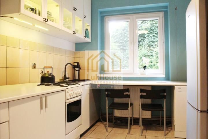 Mieszkanie 2-pokojowe Bytom, ul. Jaworowa. Zdjęcie 4