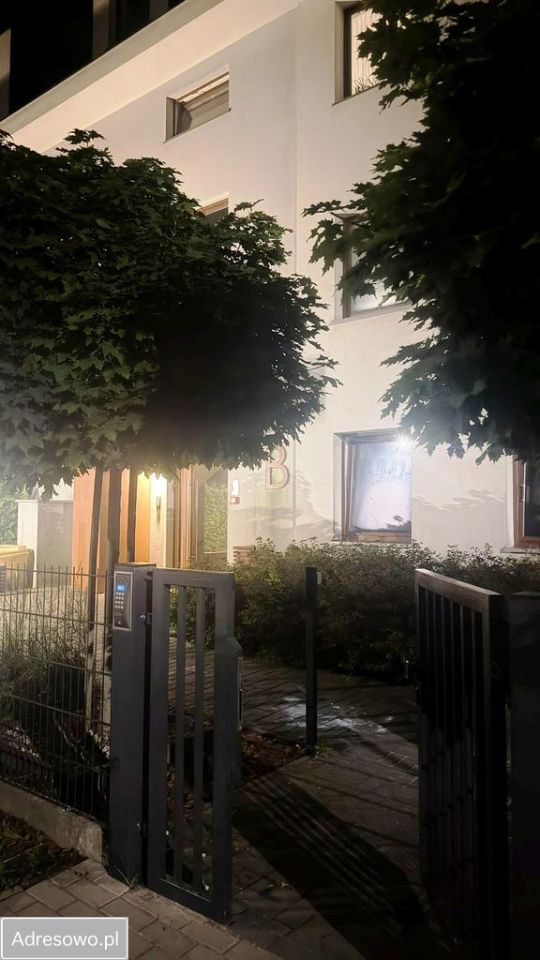 Mieszkanie 3-pokojowe Wiśniówka. Zdjęcie 17