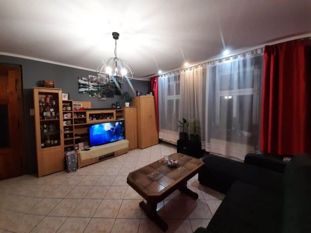 Mieszkanie 3-pokojowe Bytom, ul. Wrocławska. Zdjęcie 1
