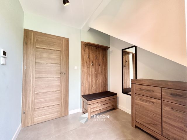 dom wolnostojący, 5 pokoi Winiec. Zdjęcie 35