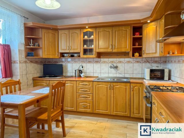 dom wolnostojący, 5 pokoi Jareniówka. Zdjęcie 12