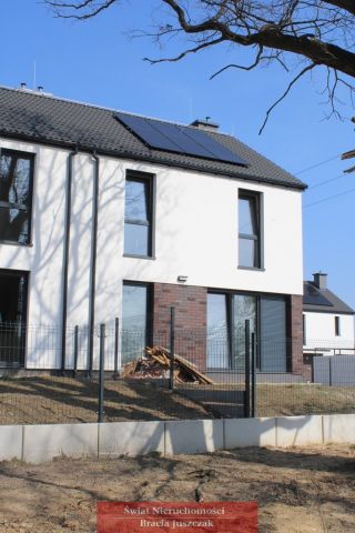 Mieszkanie 4-pokojowe Malin. Zdjęcie 2