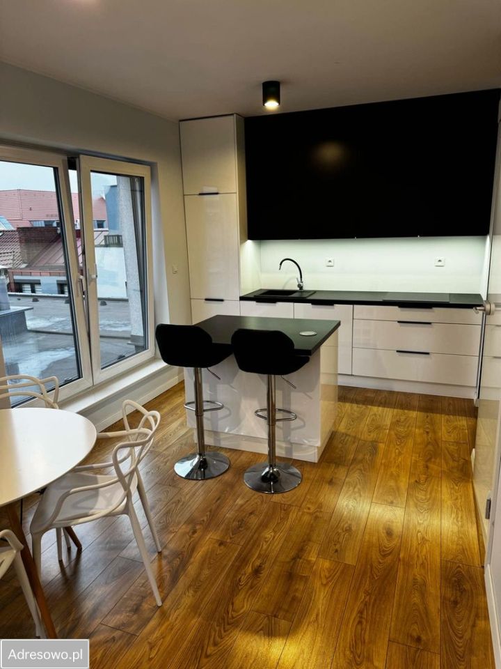 Mieszkanie 3-pokojowe Leszno Centrum, ul. Skarbowa. Zdjęcie 9