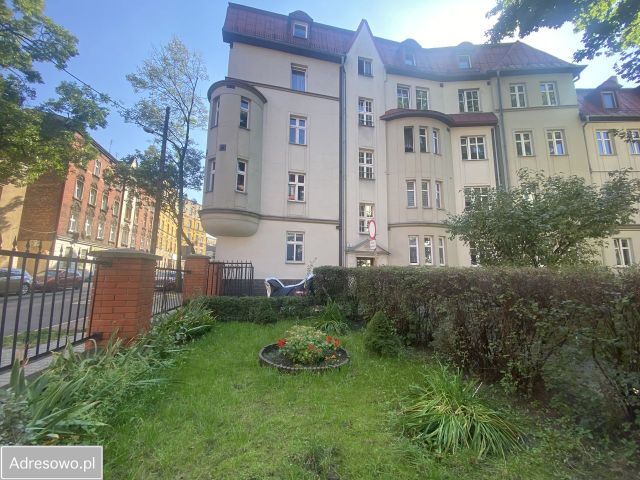 Mieszkanie 4-pokojowe Chorzów, ul. Pawła Stalmacha. Zdjęcie 1