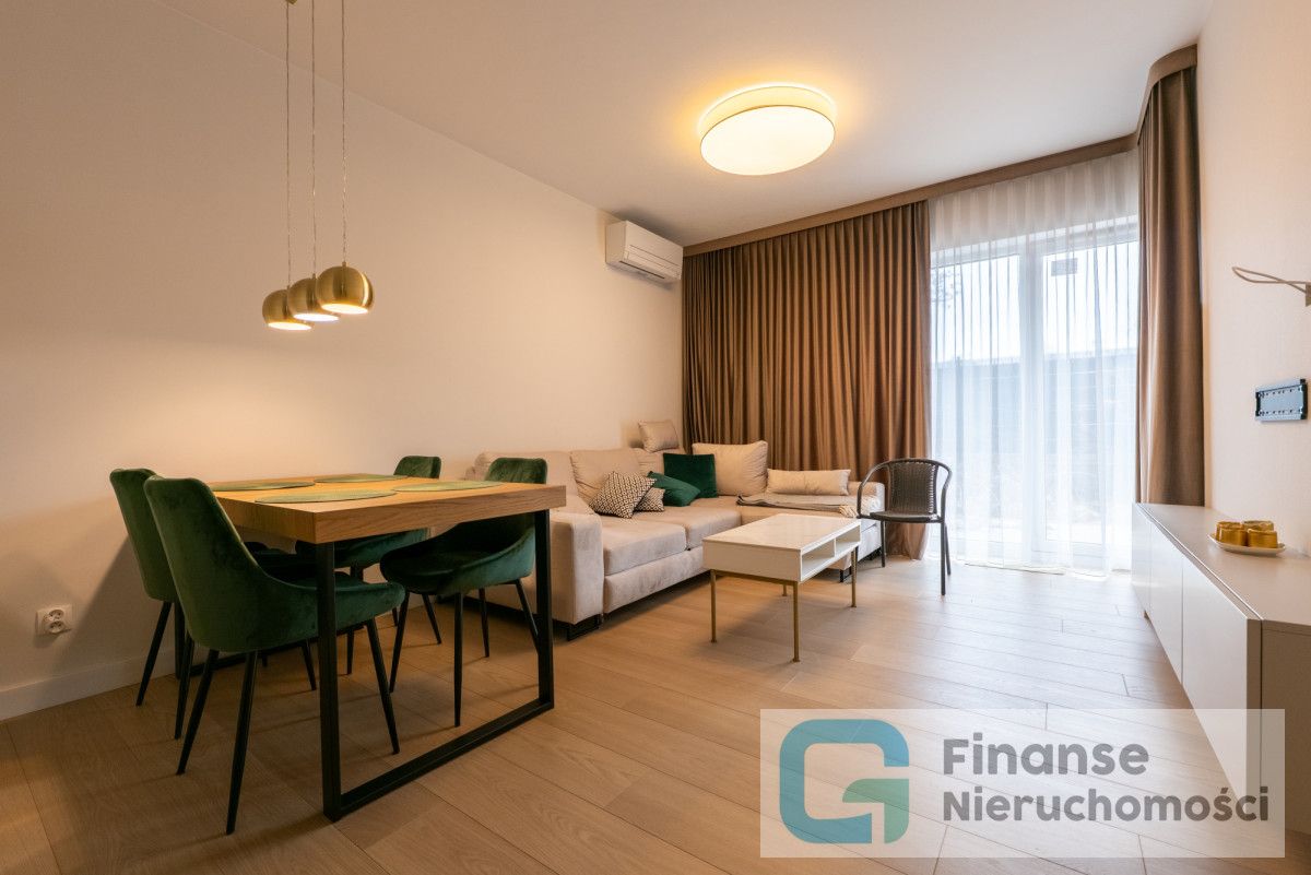 Mieszkanie 3-pokojowe Skierniewice, ul. Mikołaja Kopernika. Zdjęcie 2