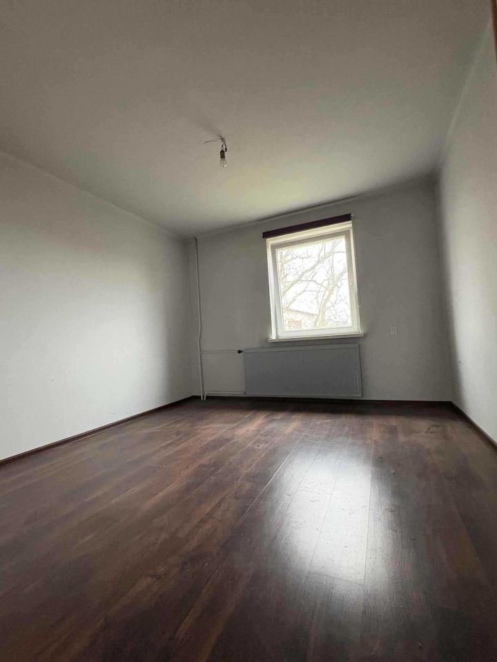 dom wolnostojący Pszczyna, ul. dr. Andrzeja Mielęckiego. Zdjęcie 4