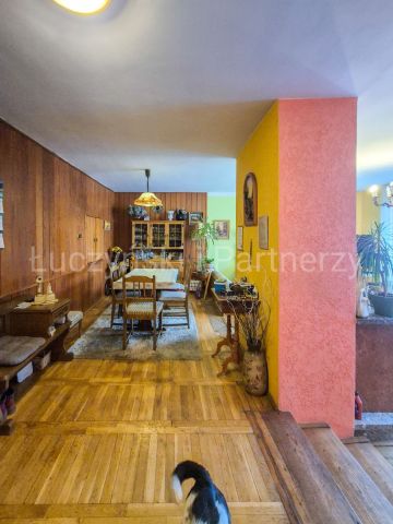 dom szeregowy, 6 pokoi Jelenia Góra. Zdjęcie 13