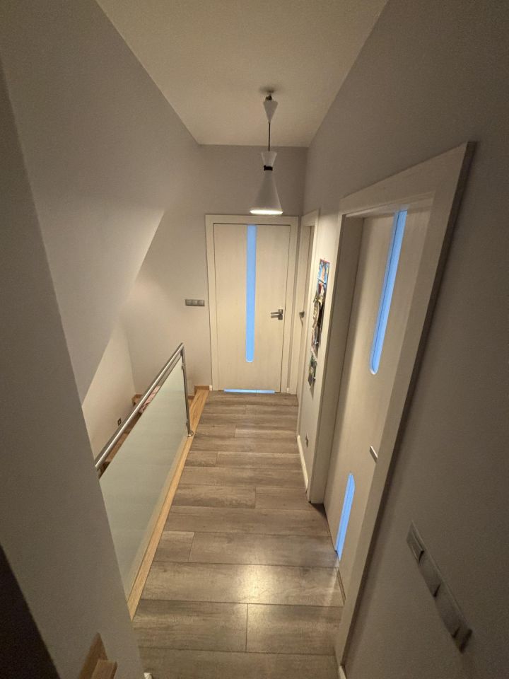 dom szeregowy, 5 pokoi Mysiadło, ul. Wiejska. Zdjęcie 12