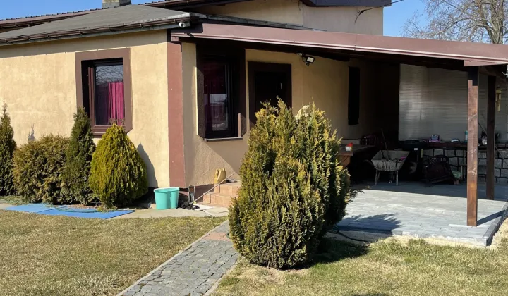 dom wolnostojący, 2 pokoje Rzepki