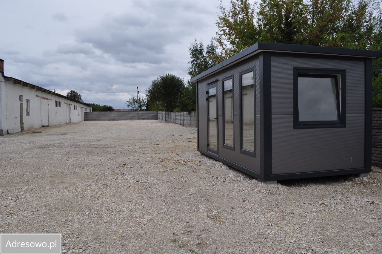 Hala/magazyn Dębowa Góra. Zdjęcie 16