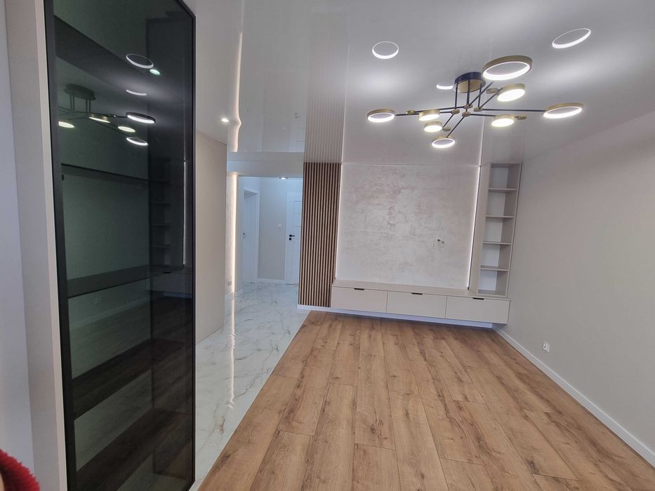 Mieszkanie 3-pokojowe Radom. Zdjęcie 5