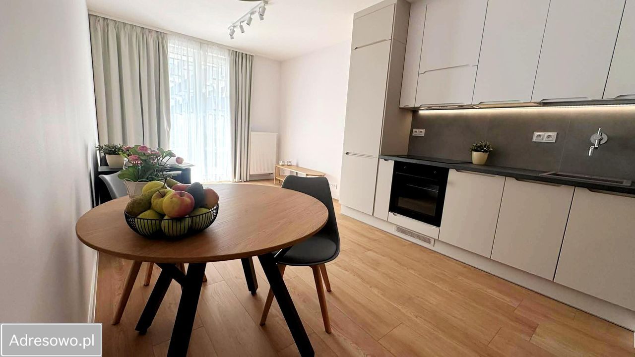 Mieszkanie 2-pokojowe Warszawa Włochy, ul. Aleje Jerozolimskie. Zdjęcie 4