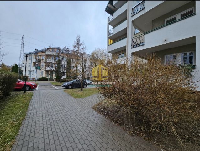 Mieszkanie 1-pokojowe Warszawa Włochy, ul. Fasolowa. Zdjęcie 1