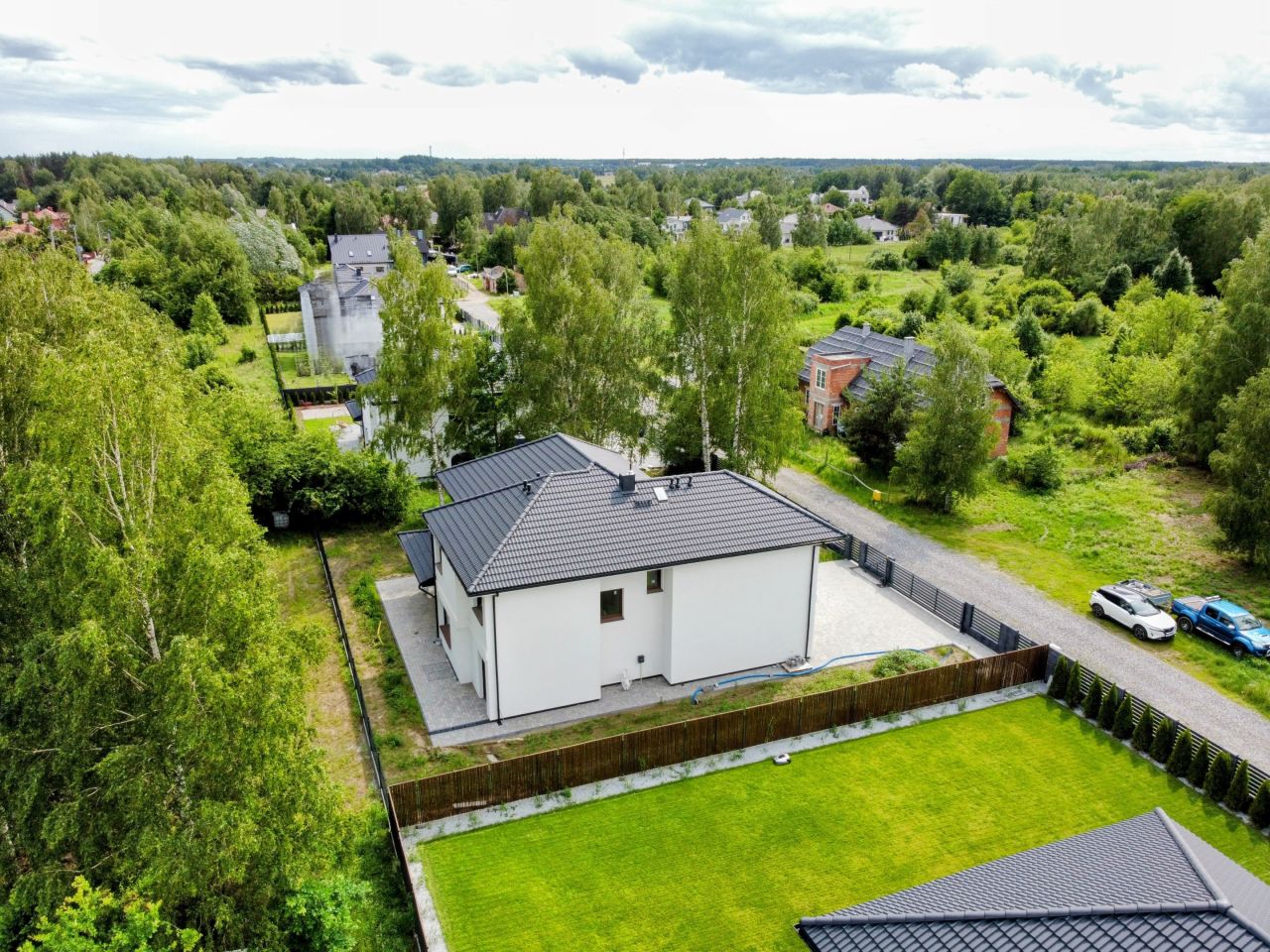 dom wolnostojący, 5 pokoi Stara Wieś. Zdjęcie 3