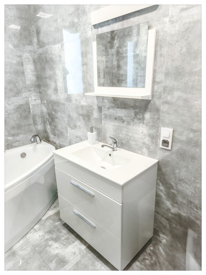 dom wolnostojący, 4 pokoje Trześń Błonie, ul. Szafirowa. Zdjęcie 6