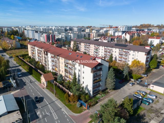 Mieszkanie 6-pokojowe Kraków Prądnik Biały, ul. Kuźnicy Kołłątajowskiej. Zdjęcie 2