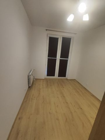 Mieszkanie 3-pokojowe Warszawa Skorosze, ul. Obrońców Helu. Zdjęcie 13