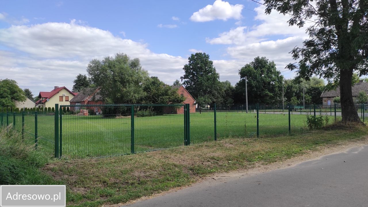 dom wolnostojący, 3 pokoje Brzezina. Zdjęcie 10